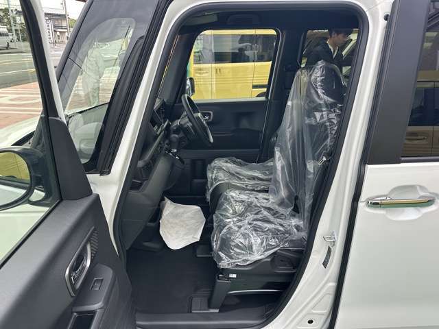 ホンダ Ｎ　ＢＯＸ カスタム ６６０ ターボ R8年 (東海) 99