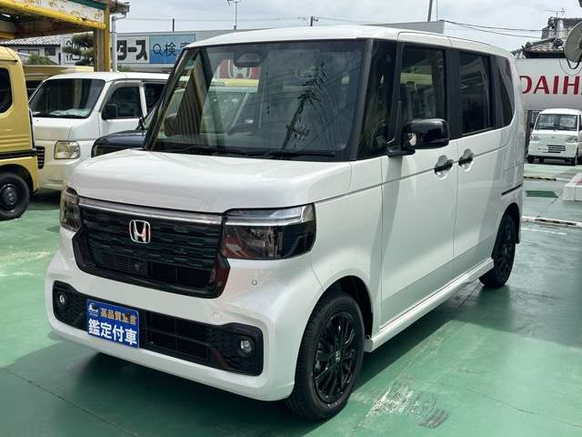 ホンダ Ｎ　ＢＯＸ カスタム ６６０ ブラック スタイル R8年 (東海) 99