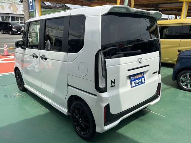 ホンダ Ｎ　ＢＯＸ カスタム ６６０ ブラック スタイル R8年 (東海) 99