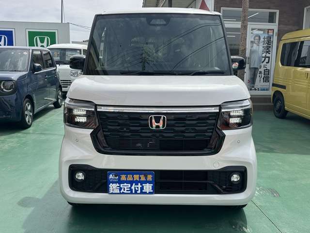 ホンダ Ｎ　ＢＯＸ カスタム ６６０ ブラック スタイル R8年 (東海) 99