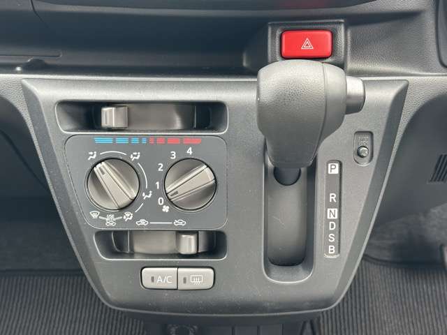 ダイハツ ミラ　イース ６６０ Ｌ ＳＡＩＩＩ R1年 (東海) 99