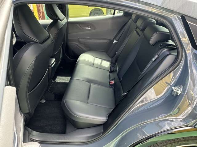 トヨタ プリウス ２．０ Ｚ R7年 (東海) 99