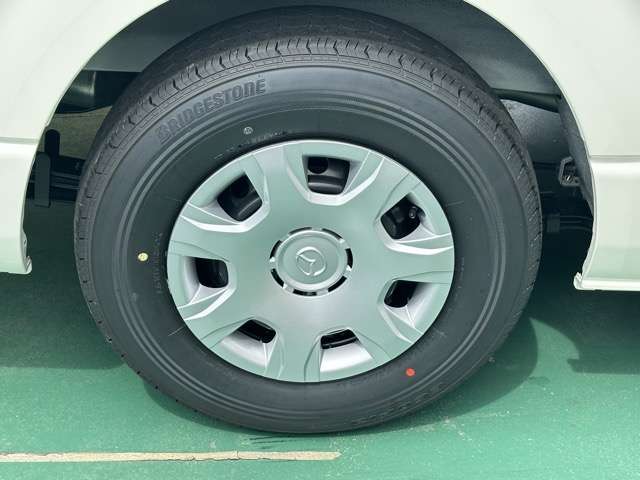 マツダ ボンゴブローニィバン ２．８ ＧＬ ディーゼルターボ R8年 (東海) 99