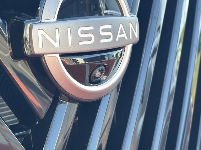 日産 セレナ ２．０ ハイウェイスターＶ 日産オリジナルナビ取付パッケージ装着車 R8年 (東海) 99