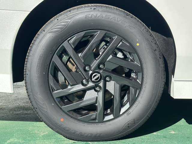 日産 セレナ ２．０ ハイウェイスターＶ ＮＩＳＳＡＮＣＯＮＮＥＣＴインフォテインメントシステム装着車 R8年 (東海) 99