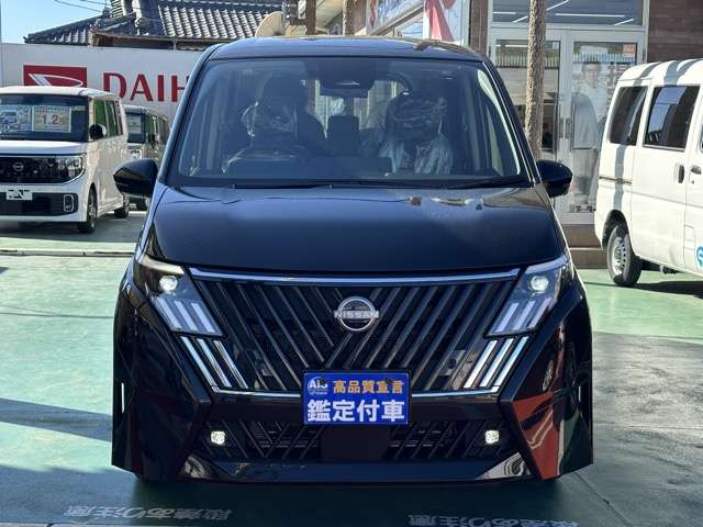 日産 セレナ １．４ Ｅ－ＰＯＷＥＲ ハイウェイスターＶ ＮＩＳＳＡＮＣＯＮＮＥＣＴインフォテインメントシステム装着車 R8年 (東海) 99