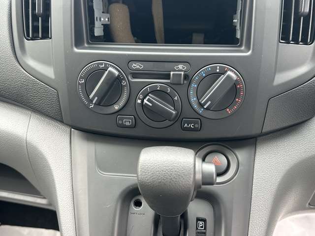 日産 ＮＶ２００バネットバン １．６ ＤＸ R3年 (東海) 99