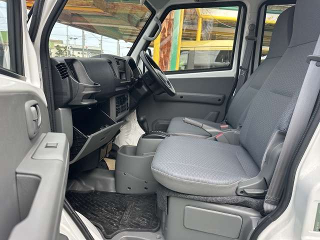日産 クリッパーＥＶ ２シーター R6年 (東海) 99