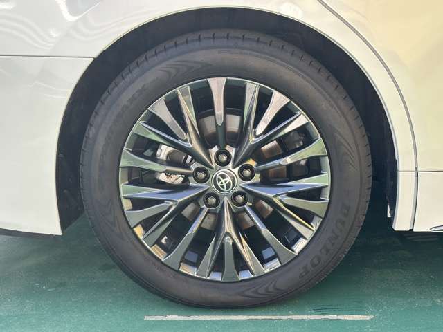 トヨタ ヴェルファイア　ハイブリッド ハイブリッド ２．５ Ｚプレミア Ｅ－ＦＯＵＲ ４ＷＤ R6年 (東海) 99