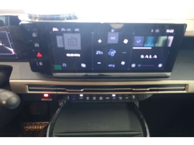 ランチア イプシロン ＬＸ １．２ ＩＢＲＩＤＥ R7年 () 99