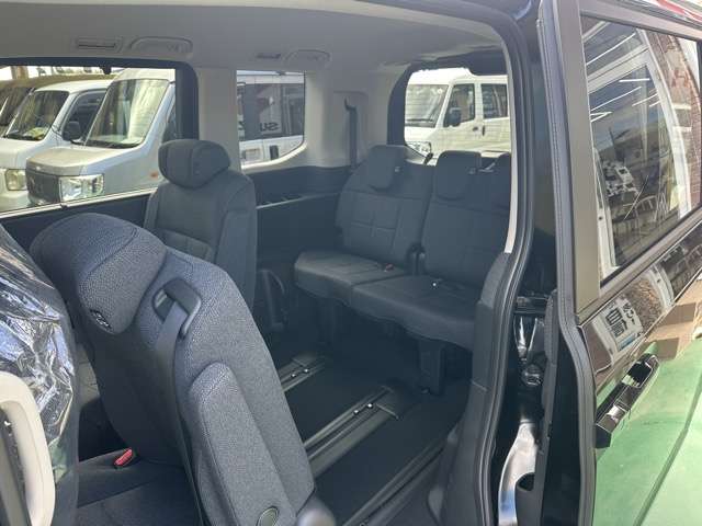 ホンダ ステップワゴン　ハイブリッド ２．０ Ｅ：ＨＥＶ エアー ＥＸ R8年 (東海) 99