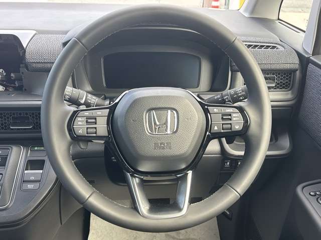 ホンダ ステップワゴン　ハイブリッド ２．０ Ｅ：ＨＥＶ エアー ＥＸ R8年 (東海) 99