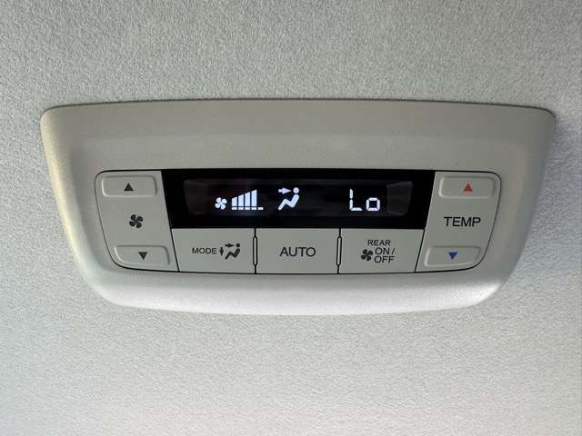ホンダ ステップワゴン　ハイブリッド ２．０ Ｅ：ＨＥＶ エアー ＥＸ R8年 (東海) 99