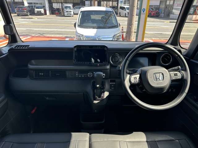 ホンダ Ｎ　ＢＯＸ カスタム ６６０ コーディネートスタイル モノトーン R5年 (東海) 99