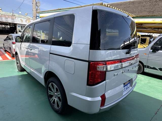 三菱 デリカ　Ｄ：５ ２．２ Ｐ ディーゼルターボ ４ＷＤ R6年 (東海) 99