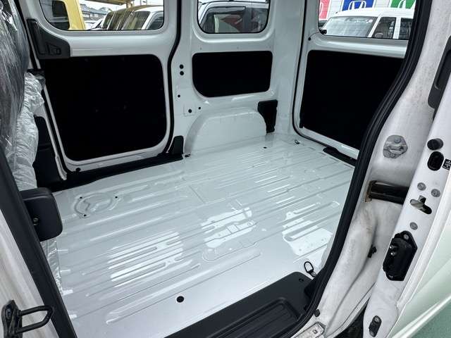 日産 ＮＶ２００バネットバン １．６ ＤＸ R3年 (東海) 99