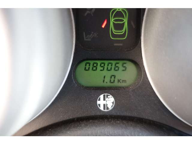 アルファロメオ アルファスパイダー ３．０　Ｖ６　２４Ｖ H14年 () 99