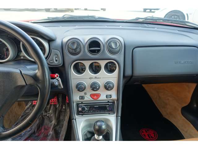 アルファロメオ アルファスパイダー ３．０　Ｖ６　２４Ｖ H14年 () 99