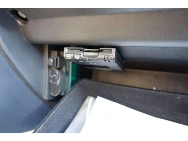 アルファロメオ アルファスパイダー ３．０　Ｖ６　２４Ｖ H14年 () 99