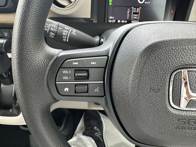 ホンダ Ｎ　ＢＯＸ ６６０ ファッションスタイル ２トーン R8年 (東海) 99