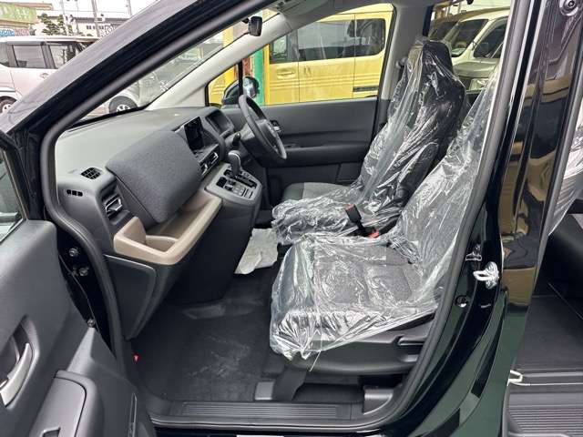ホンダ フリード　ハイブリッド １．５ Ｅ：ＨＥＶ エアー ＥＸ R8年 (東海) 99