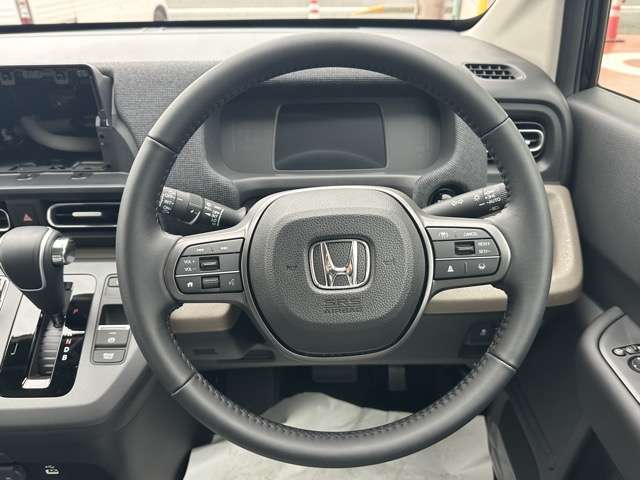 ホンダ フリード　ハイブリッド １．５ Ｅ：ＨＥＶ エアー ＥＸ R8年 (東海) 99
