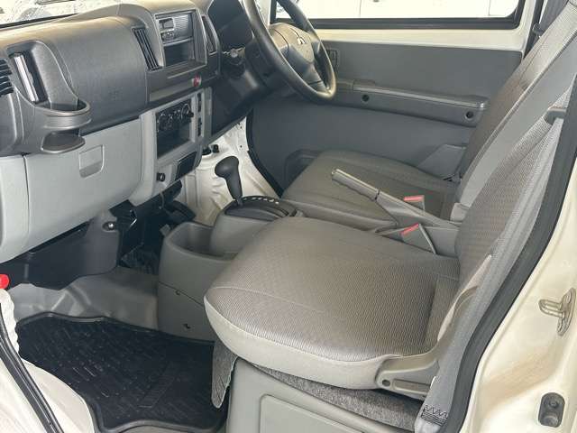 三菱 ミニキャブミーブ ＣＤ １６．０ＫＷＨ ４シーター ハイルーフ R4年 (東海) 99
