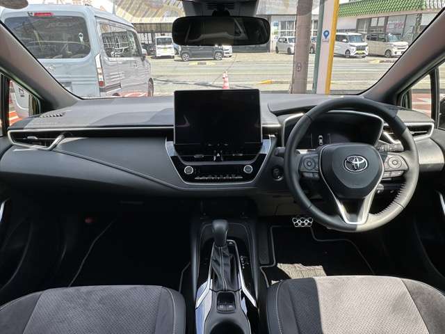 トヨタ カローラ １．８ ハイブリッド アクティブ スポーツ R7年 (東海) 99
