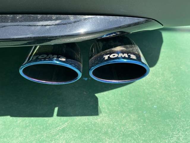 トヨタ カローラ １．８ ハイブリッド アクティブ スポーツ R7年 (東海) 99