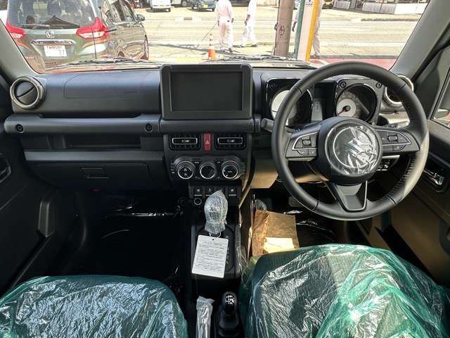 スズキ ジムニー　ノマド １．５ ＦＣ ４ＷＤ R8年 (東海) 99