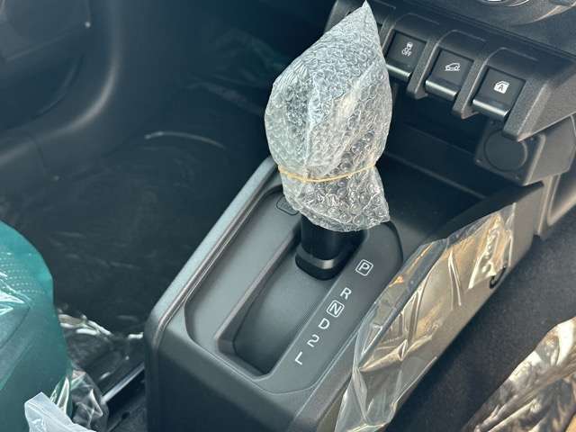 スズキ ジムニー　ノマド １．５ ＦＣ ４ＷＤ R8年 (東海) 99