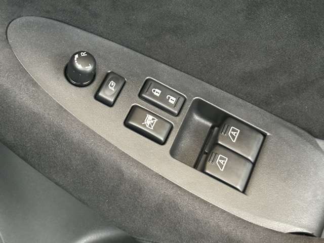 日産 フェアレディＺ ３．０ バージョン ＳＴ R7年 (東海) 99