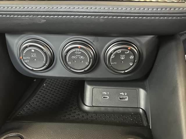日産 フェアレディＺ ３．０ バージョン ＳＴ R7年 (東海) 99