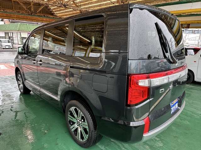 三菱 デリカ　Ｄ：５ ２．２ Ｐ ディーゼルターボ ４ＷＤ R7年 (東海) 99