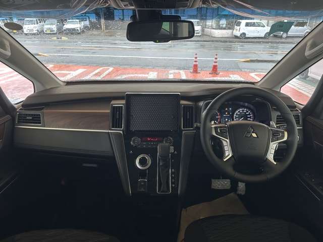 三菱 デリカ　Ｄ：５ ２．２ Ｐ ディーゼルターボ ４ＷＤ R7年 (東海) 99