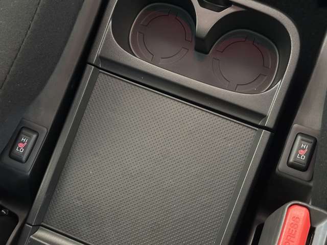 三菱 デリカ　Ｄ：５ ２．２ Ｐ ディーゼルターボ ４ＷＤ R7年 (東海) 99