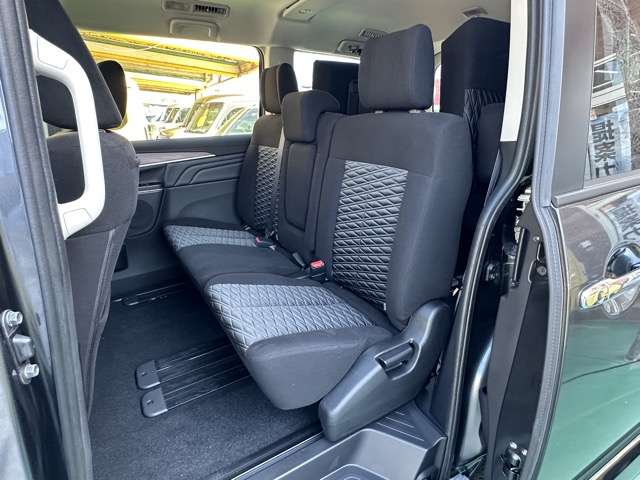三菱 デリカ　Ｄ：５ ２．２ Ｐ ディーゼルターボ ４ＷＤ R6年 (東海) 99