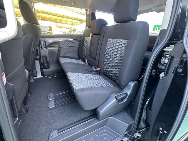 三菱 デリカ　Ｄ：５ ２．２ Ｐ ディーゼルターボ ４ＷＤ R6年 (東海) 99