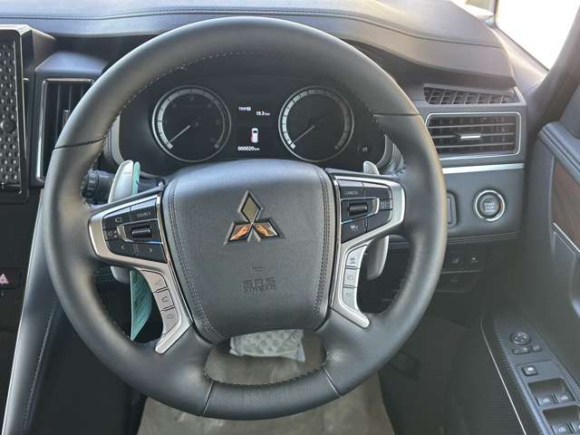 三菱 デリカ　Ｄ：５ ２．２ Ｐ ディーゼルターボ ４ＷＤ R6年 (東海) 99