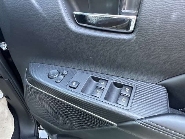 三菱 デリカ　Ｄ：５ ２．２ Ｐ ディーゼルターボ ４ＷＤ R6年 (東海) 99