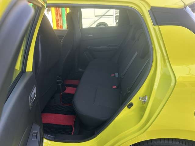 スズキ スイフト スポーツ １．４ R5年 (東海) 99