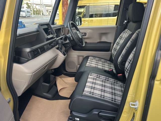 ホンダ Ｎ　ＢＯＸ ジョイ ６６０ ターボ ２トーン R7年 (東海) 99