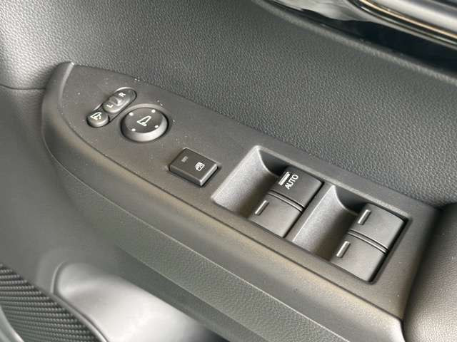 ホンダ Ｎ−ＷＧＮ カスタム ６６０ Ｌ ブラックスタイル R8年 (東海) 99