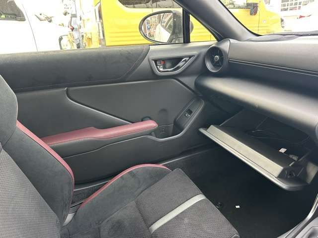 スバル ＢＲＺ ２．４ ＳＴＩスポーツ R6年 (東海) 99