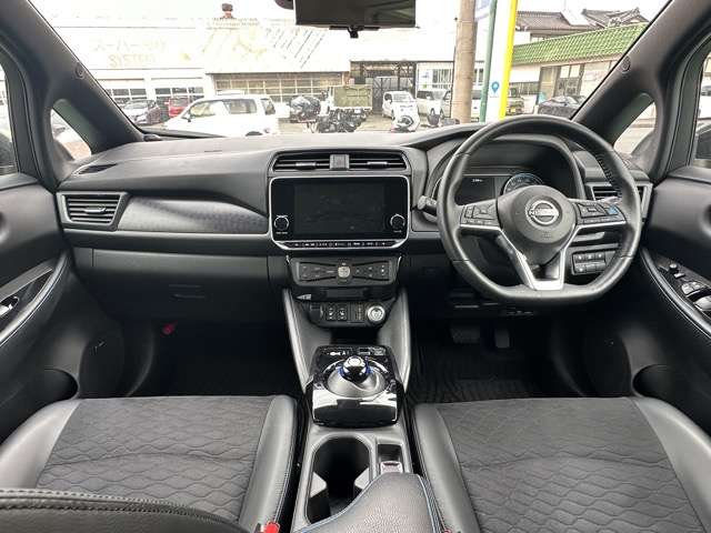 日産 リーフ Ｅ＋ Ｘ ９０周年記念車 R6年 (東海) 99