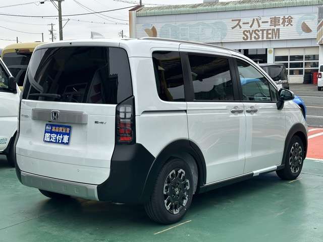ホンダ フリード　ハイブリッド １．５ Ｅ：ＨＥＶ クロスター R8年 (東海) 99