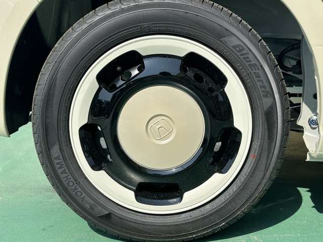 ホンダ Ｎ　ＢＯＸ ６６０ ファッションスタイル ２トーン R8年 (東海) 99
