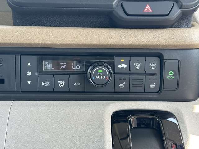 ホンダ Ｎ　ＢＯＸ ６６０ ファッションスタイル ２トーン R8年 (東海) 99