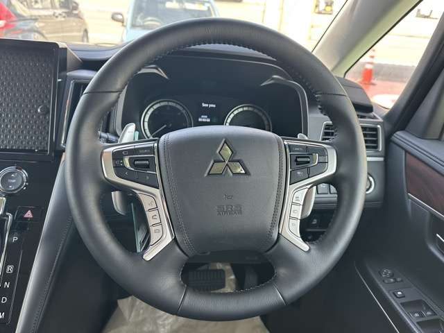 三菱 デリカ　Ｄ：５ ２．２ Ｐ ディーゼルターボ ４ＷＤ R5年 (東海) 99