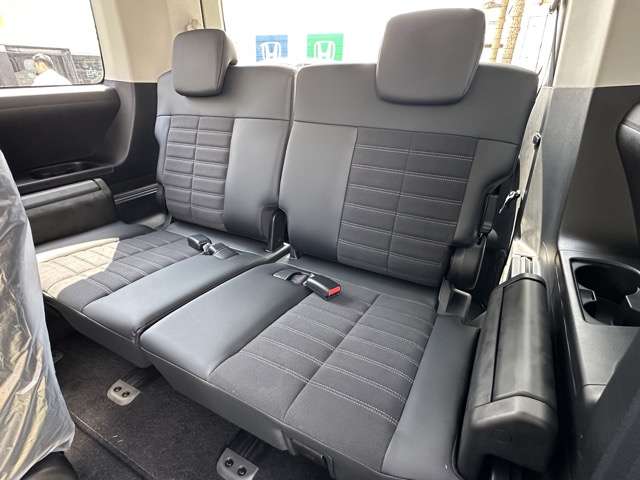 三菱 デリカ　Ｄ：５ ２．２ シャモニー 電動サイドステップ非装着車 ディーゼルターボ ４ＷＤ R7年 (東海) 99